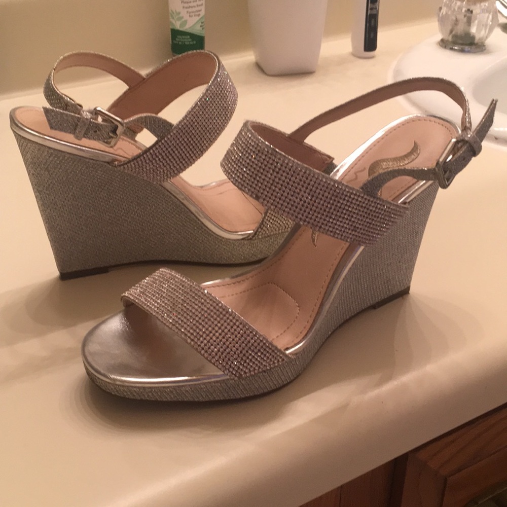 Nina silver sparkle wedges!